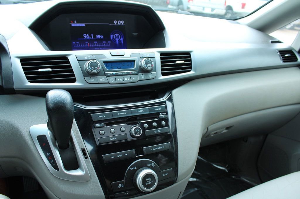 Used 2012 Honda Odyssey EX-L image 14