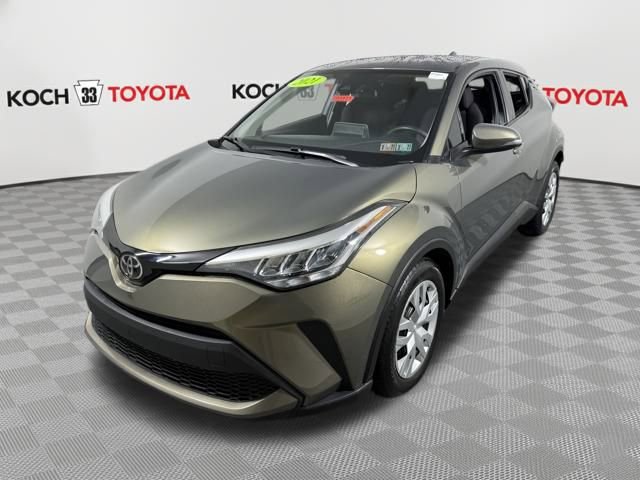 Used 2021 Toyota C-HR LE image 3