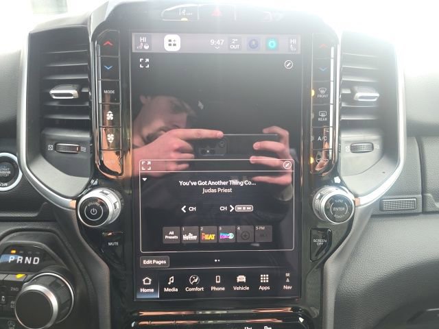 New 2026 RAM 1500 4x4 Crew Cab image 18