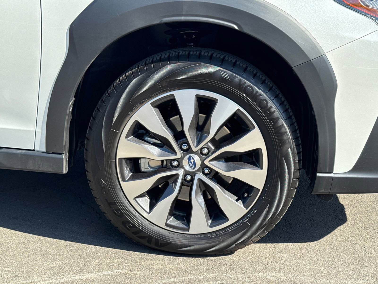 Certified 2025 Subaru Outback Limited XT image 4