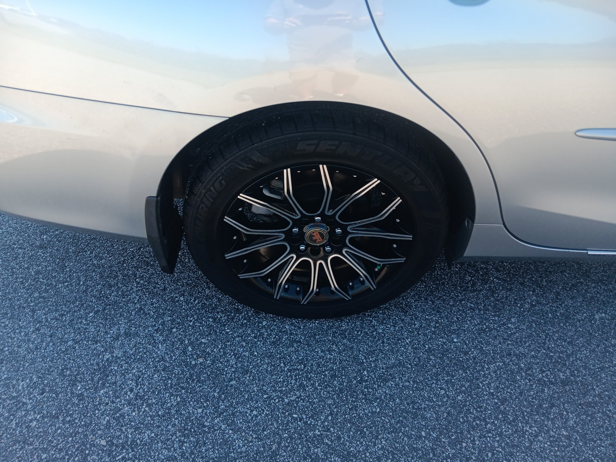 Used 2015 Toyota Camry SE FWD image 8