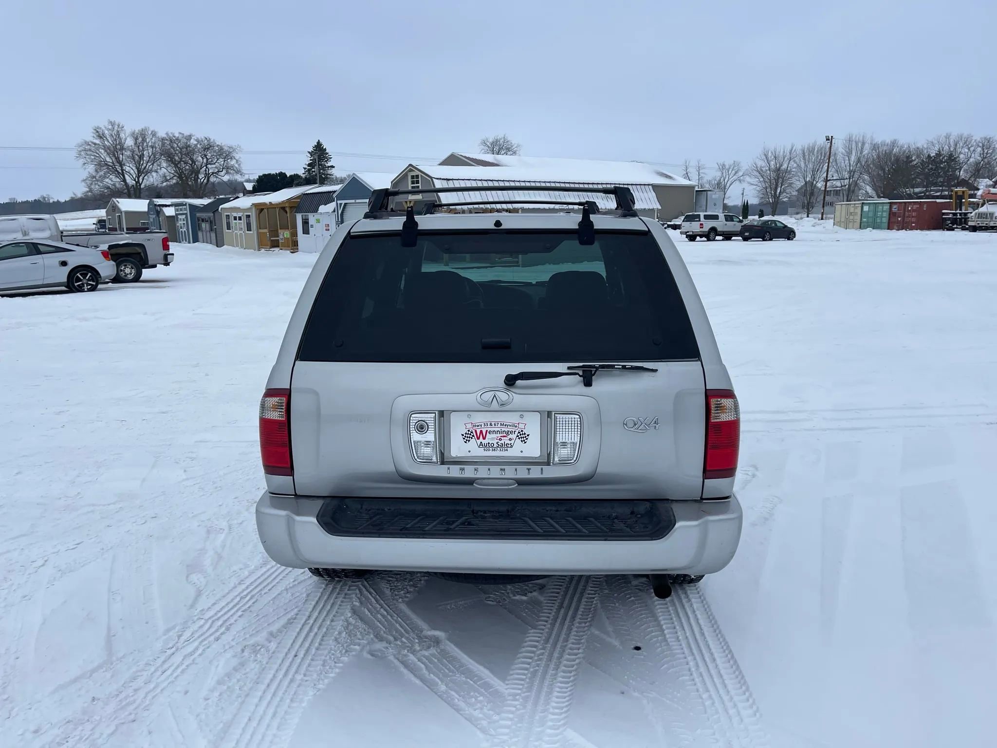Used 2002 INFINITI QX4 4WD w/ (X03) Heated Seats Pkg image 3