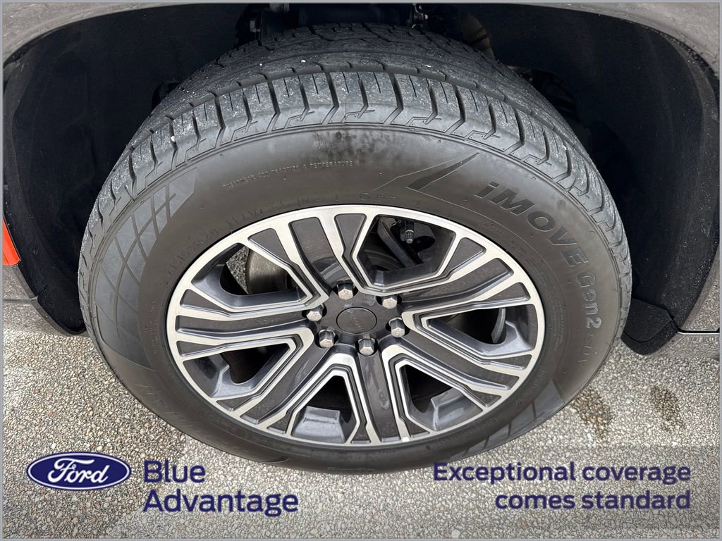 Used 2024 Jeep Wagoneer L Series II image 12