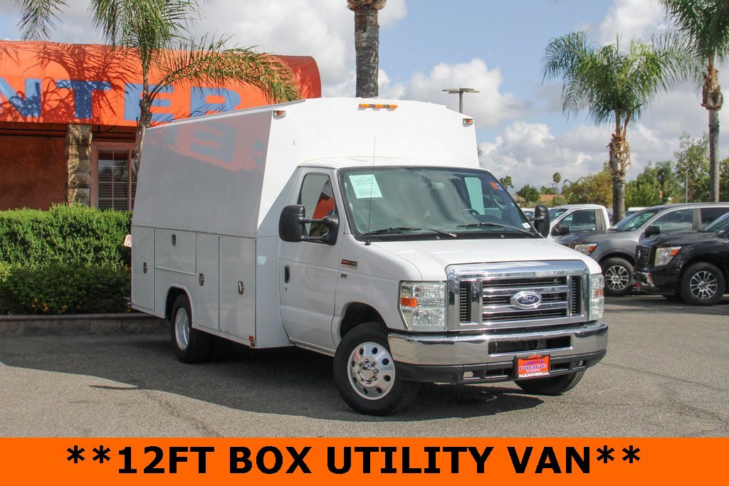 Used 2015 Ford E-350 and Econoline 350 Super Duty w/ Power Windows & Locks Group