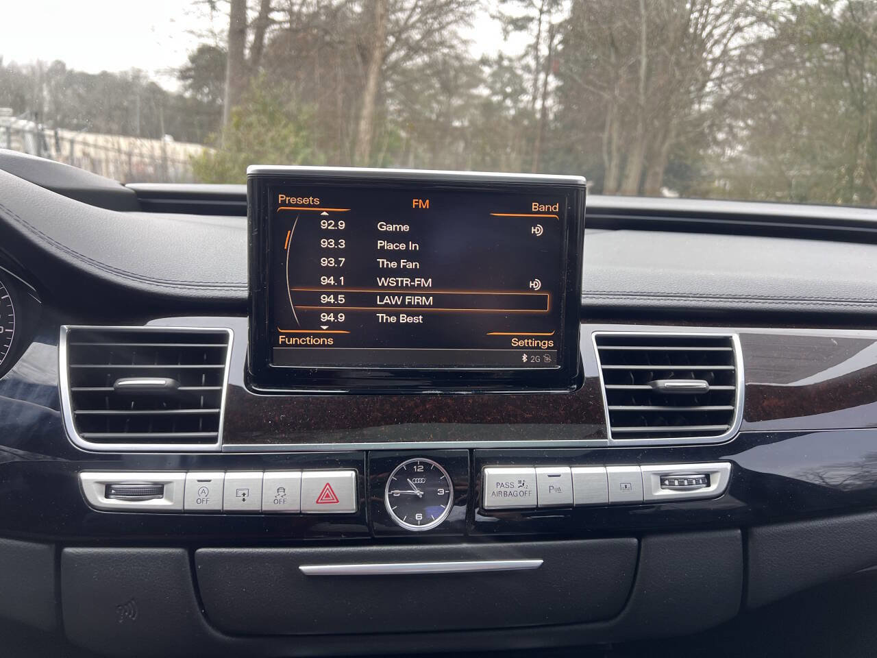 Used 2017 Audi A8 L 4.0T w/ Driver Assistance Package image 18