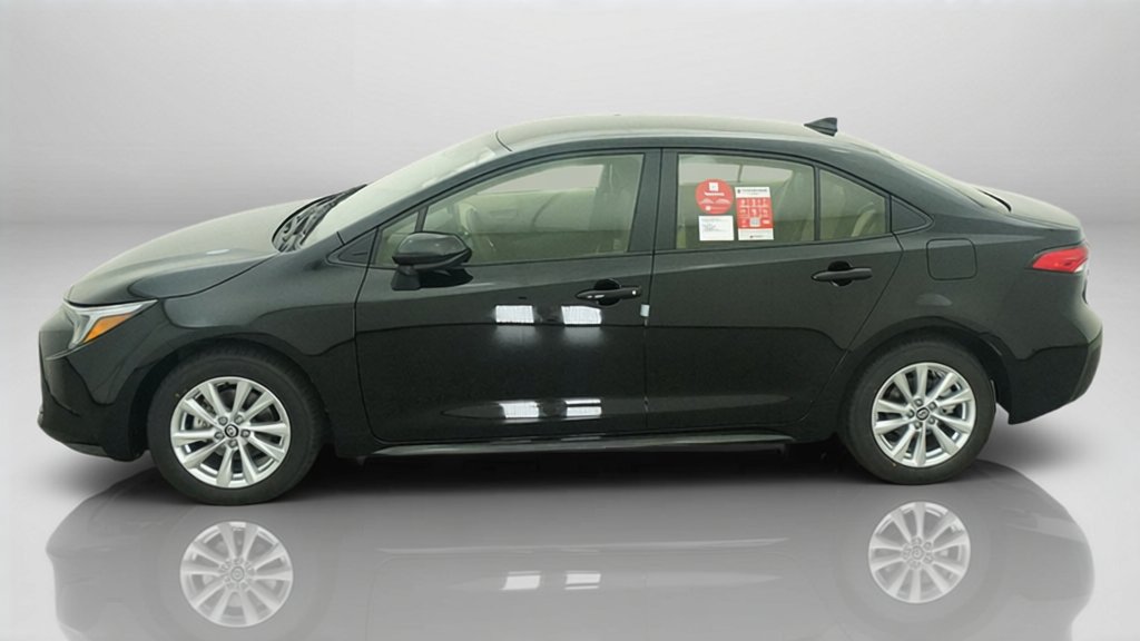 New 2027 Toyota Corolla LE w/ LE Premium Package FWD image 6