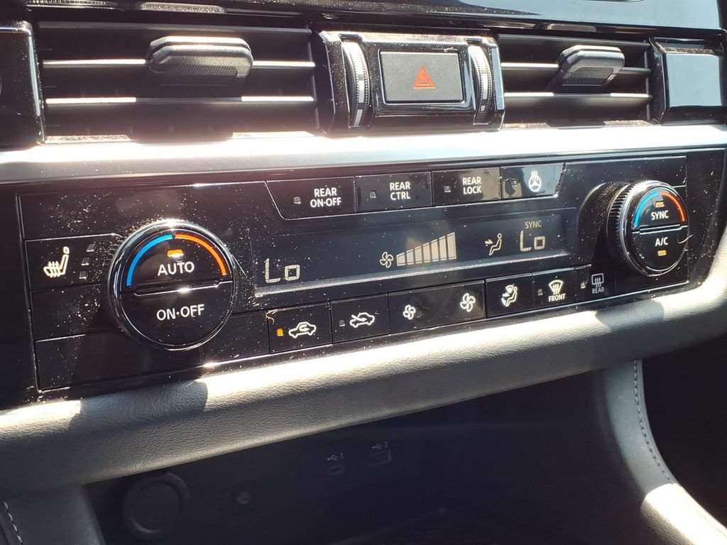 Certified 2024 Nissan Pathfinder SL AWD/4WD image 23