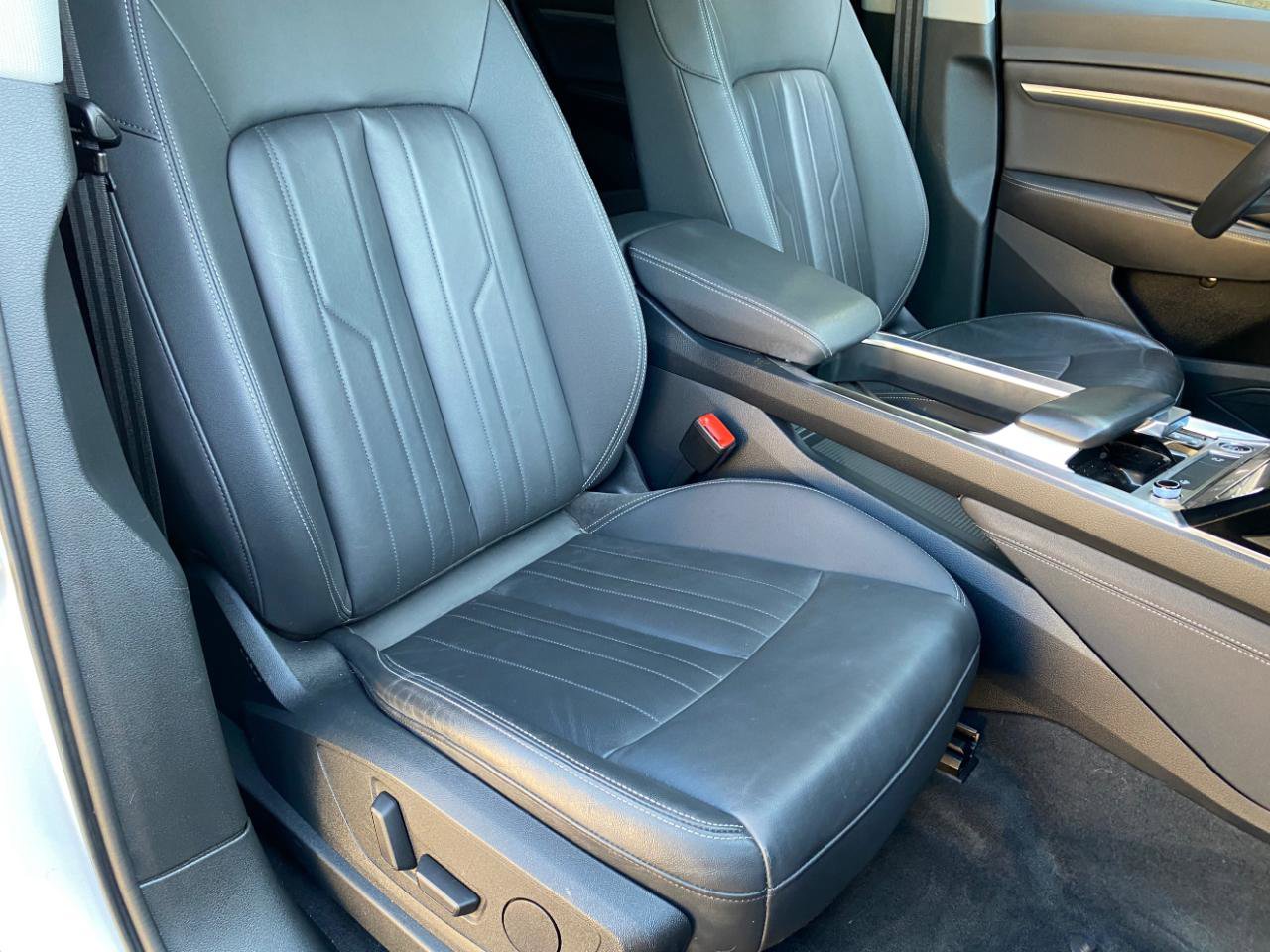 Used 2021 Audi e-tron Premium w/ Convenience Plus Package AWD/4WD image 48