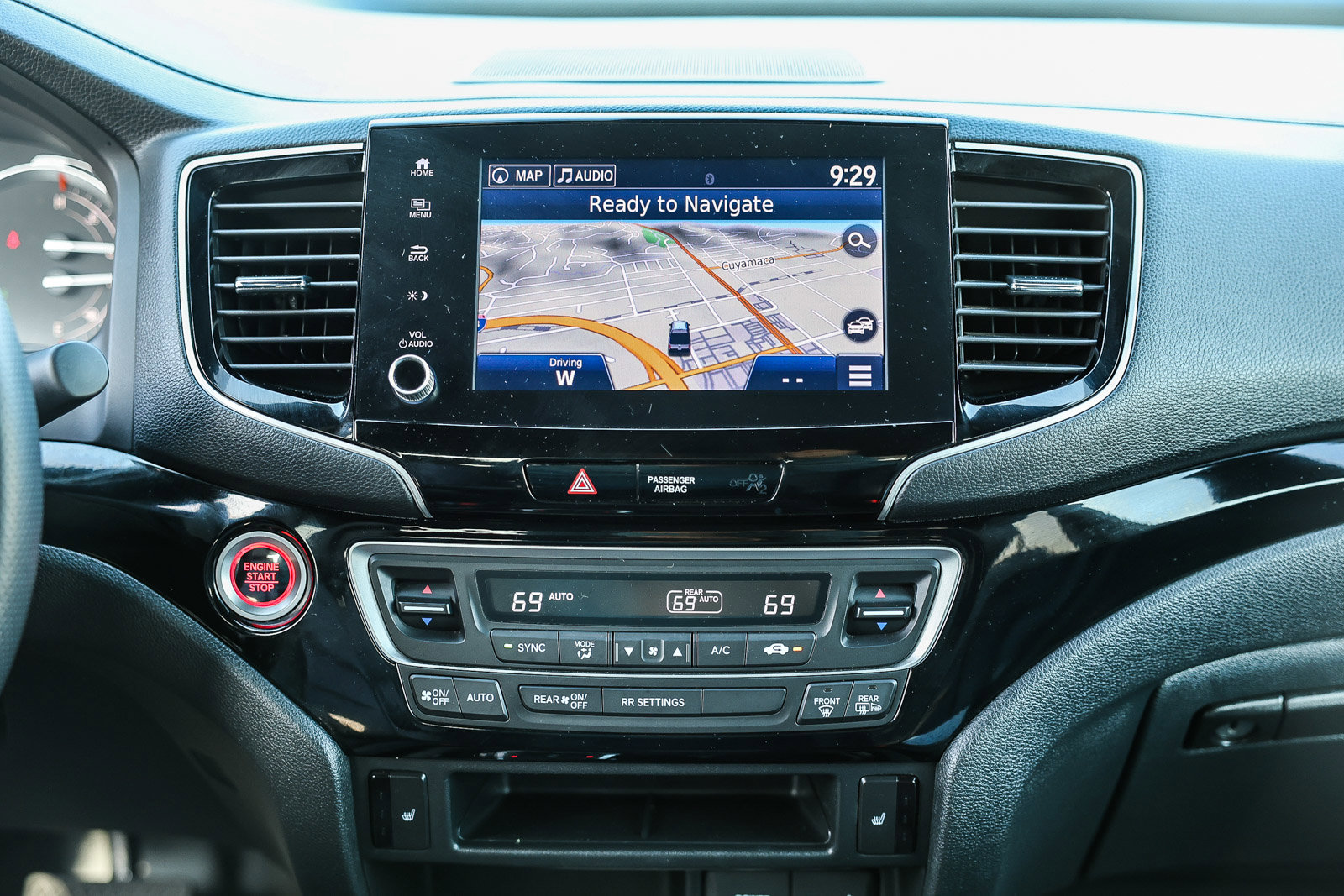 Certified 2023 Honda Ridgeline Black Edition image 3