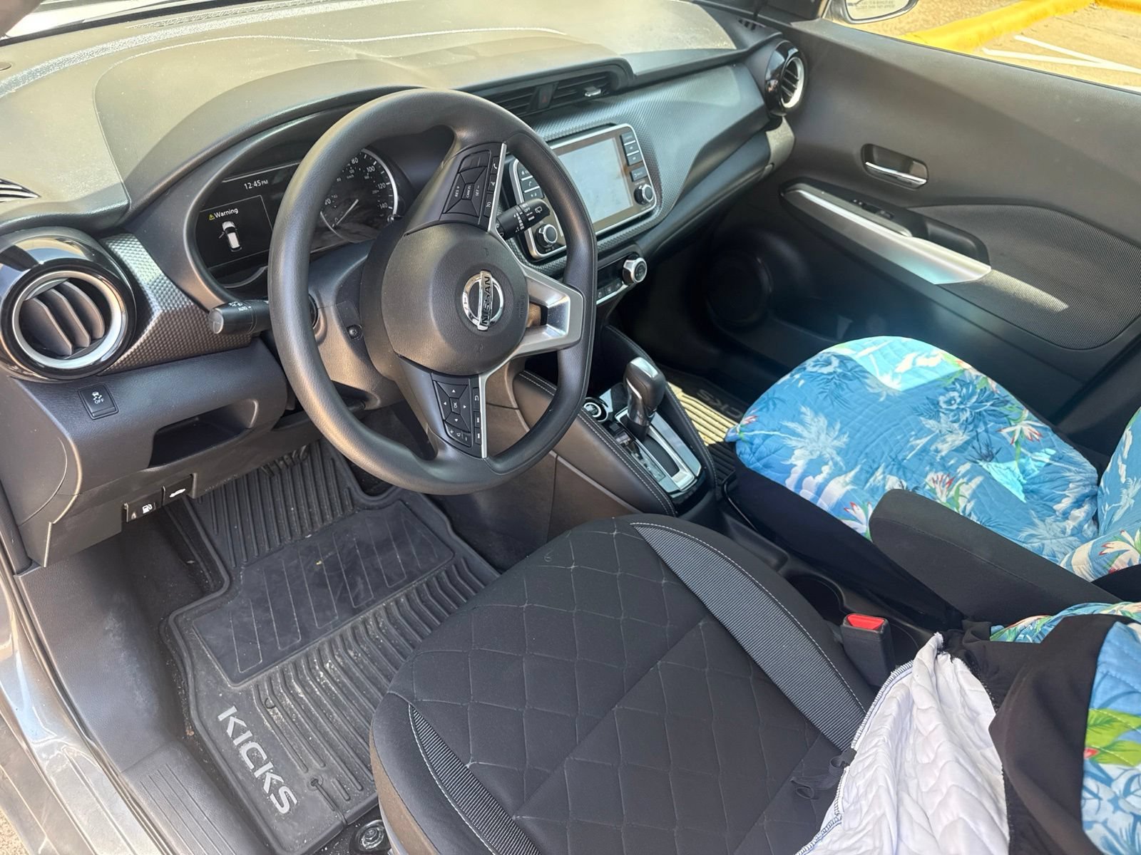 Used 2019 Nissan Kicks SV FWD image 10