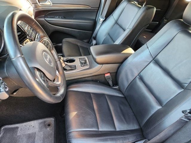 Used 2022 Jeep Grand Cherokee Limited w/ Trailer Tow Group IV image 5