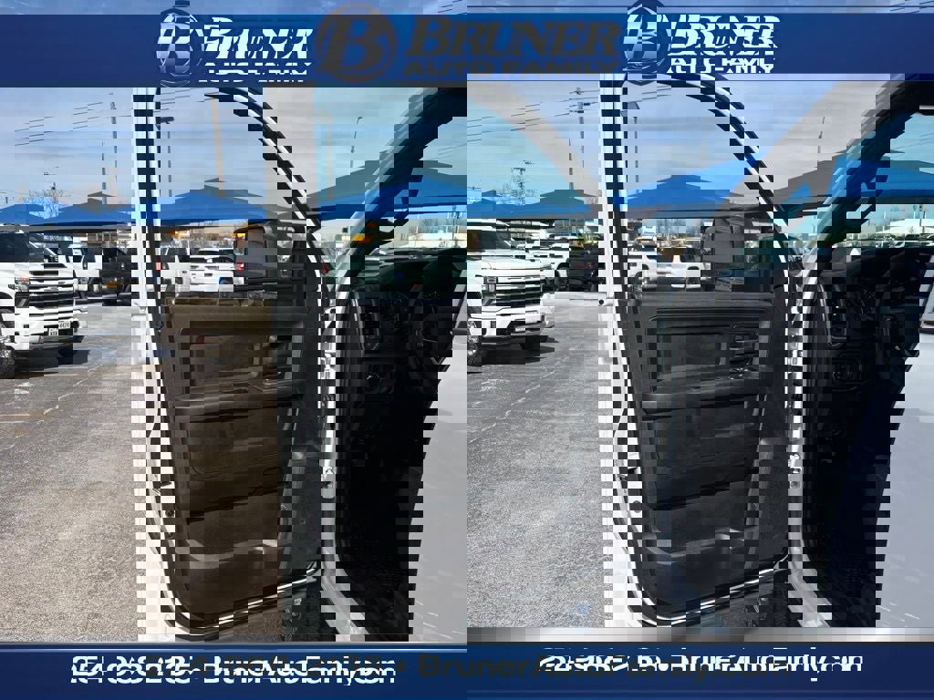 New 2026 RAM 2500 Tradesman image 11