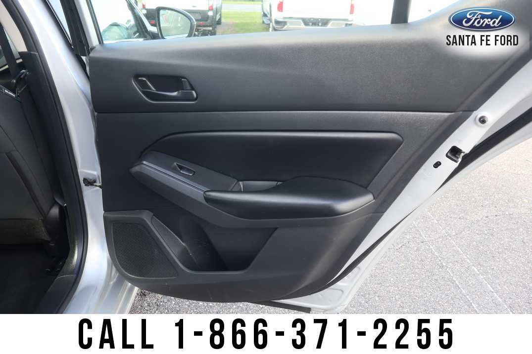 Used 2024 Nissan Altima 2.5 S FWD image 18