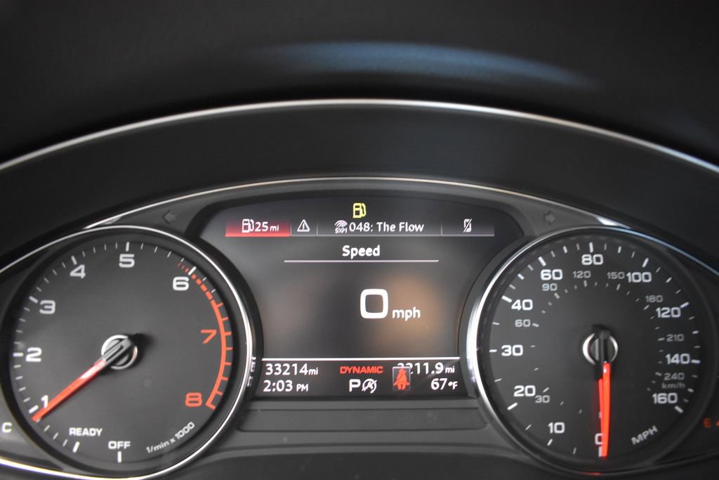 Used 2023 Audi Q5 2.0T Premium w/ Convenience Package AWD/4WD image 28