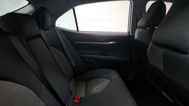 Used 2023 Toyota Camry LE image 22