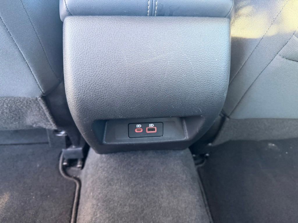 Used 2024 Nissan Altima 2.5 SV image 4