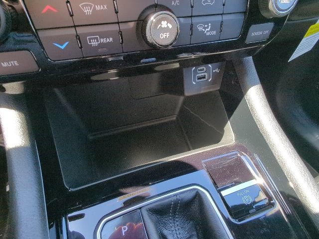 New 2026 Jeep Compass Latitude AWD/4WD image 18