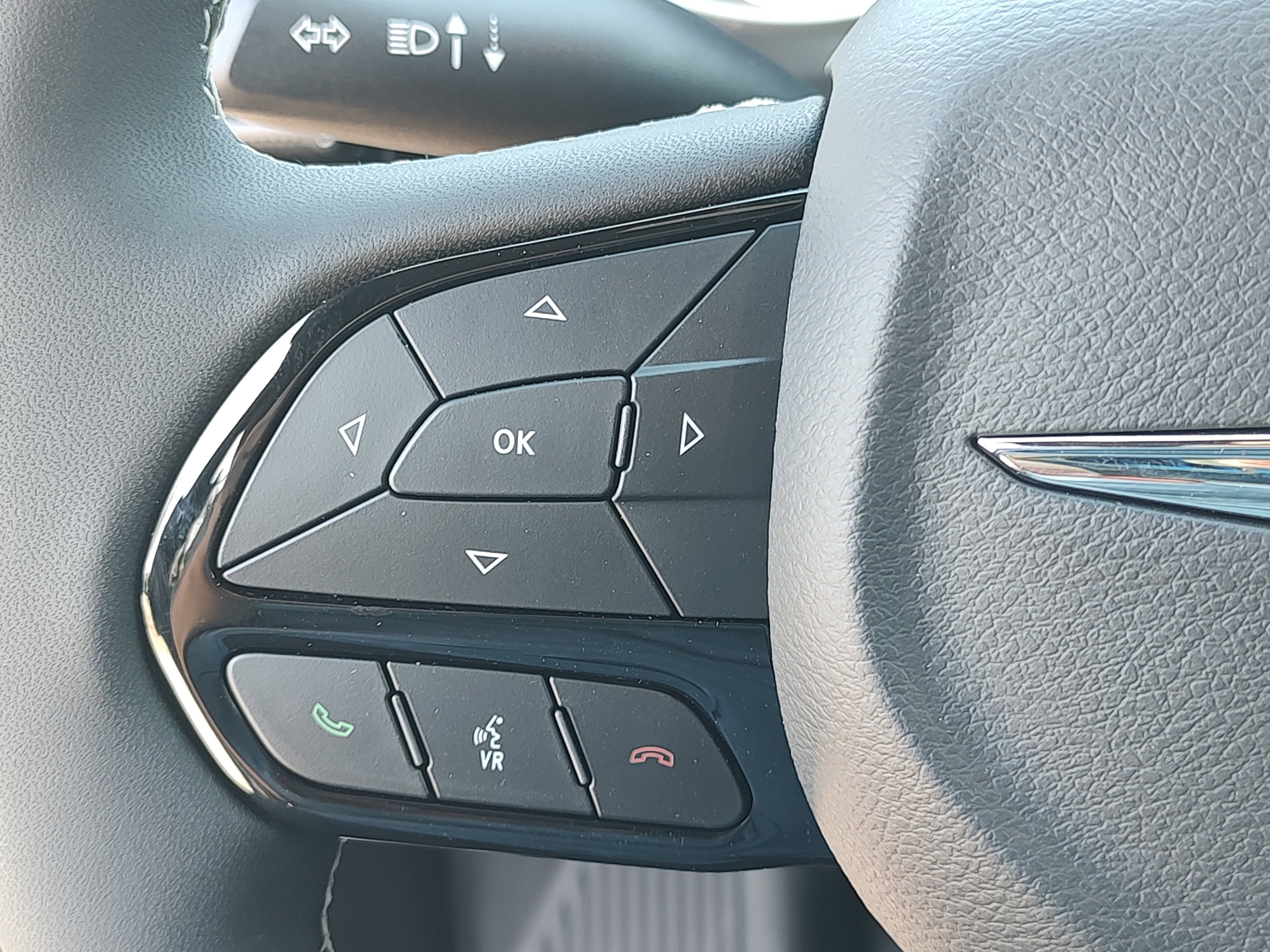New 2026 Chrysler Pacifica Select w/ S Appearance Package FWD image 22