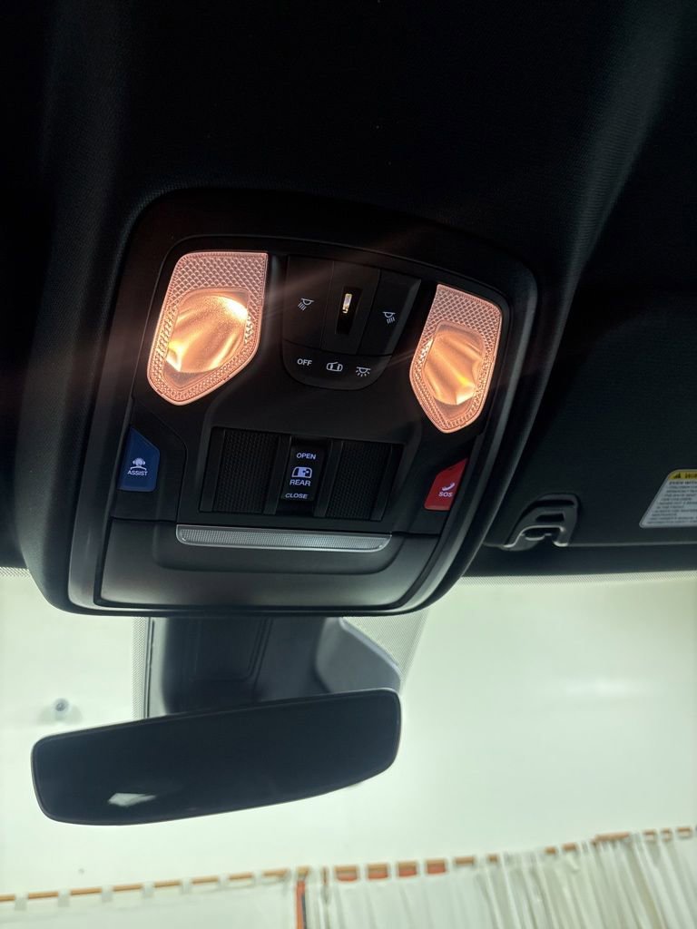 New 2026 RAM 1500 4x4 Crew Cab image 15