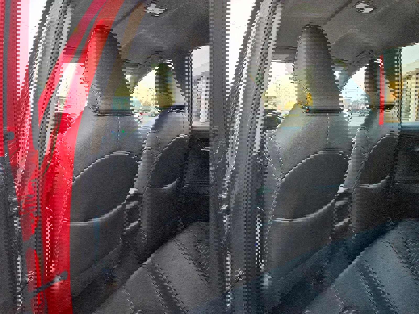 Used 2024 Toyota Camry SE image 25