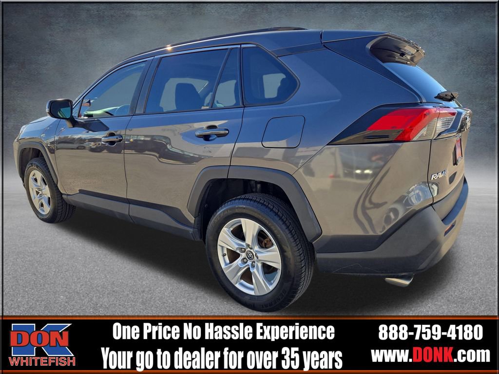 Used 2019 Toyota RAV4 XLE FWD image 6