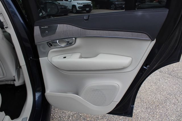 Used 2024 Volvo XC90 B6 Ultimate w/ Lounge Package AWD/4WD image 19