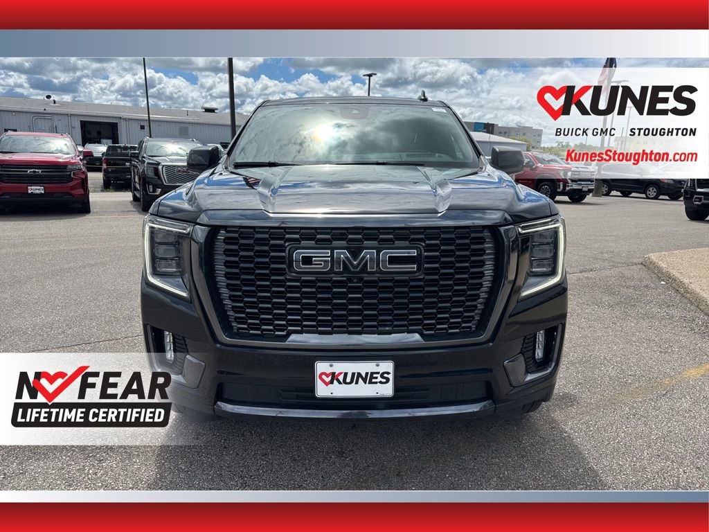 Used 2023 GMC Yukon XL Denali Ultimate image 5