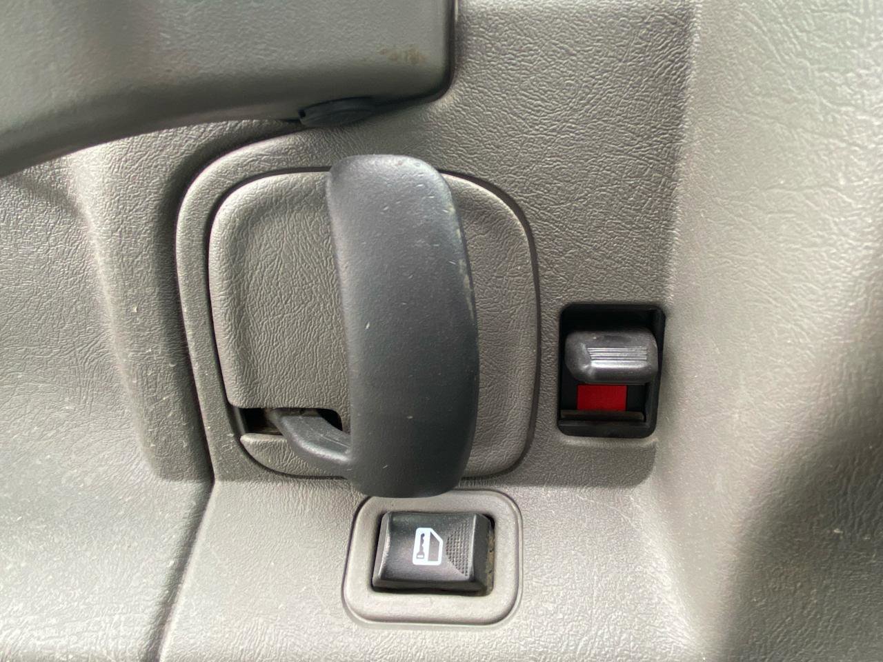 Used 2020 Chevrolet Express 3500 w/ Power Convenience Package image 25