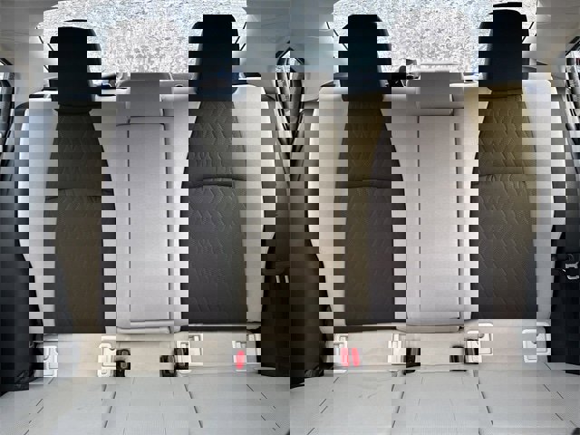 Used 2020 Toyota Corolla LE image 27