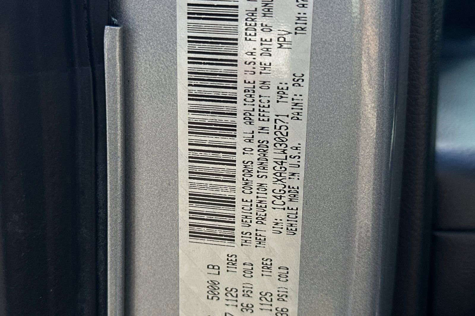 Used 2020 Jeep Wrangler Sport image 32