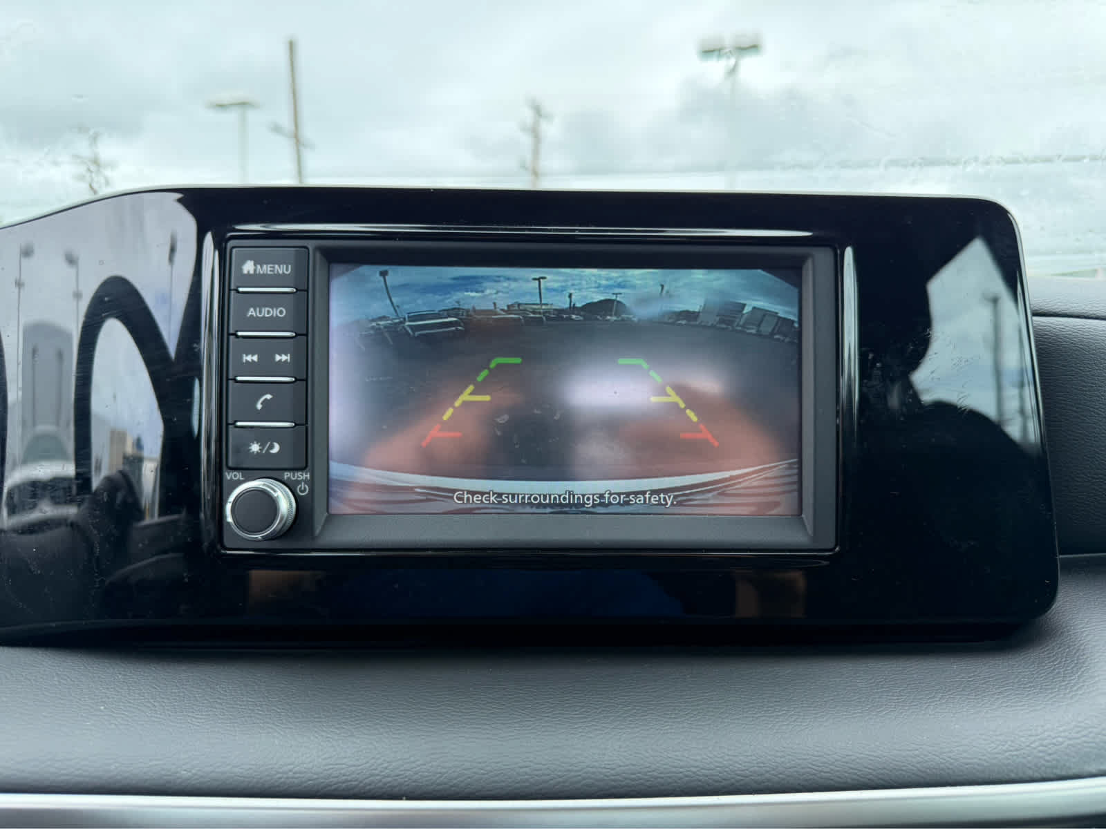 Certified 2025 Nissan Kicks S AWD/4WD image 8