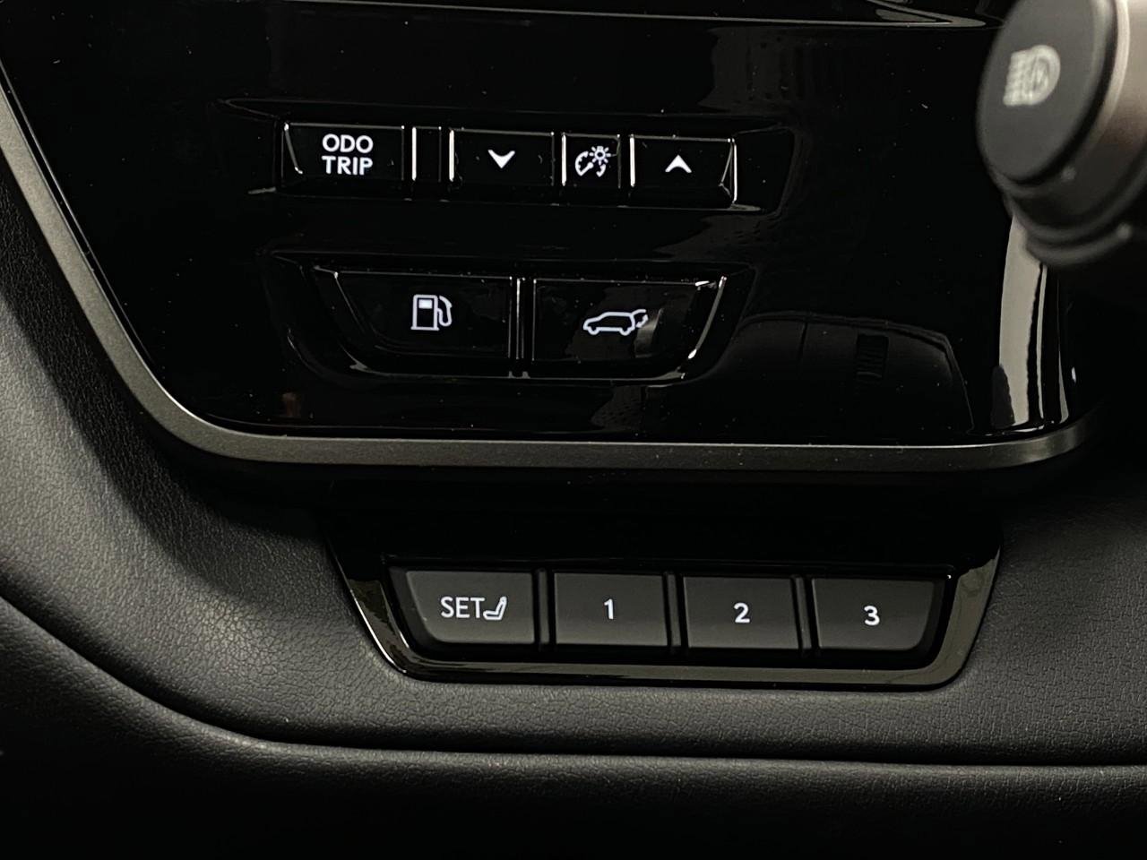 New 2026 Lexus TX 500h AWD image 14