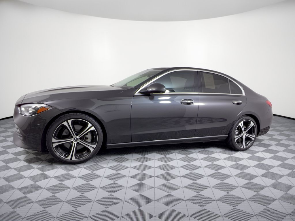 Used 2023 Mercedes-Benz C 300 Sedan image 2