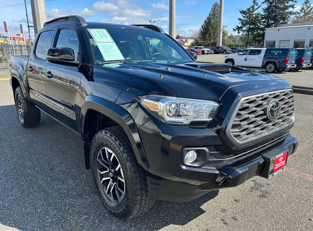 Certified 2022 Toyota Tacoma TRD Sport w/ Black Out Package (TMS) AWD/4WD image 3