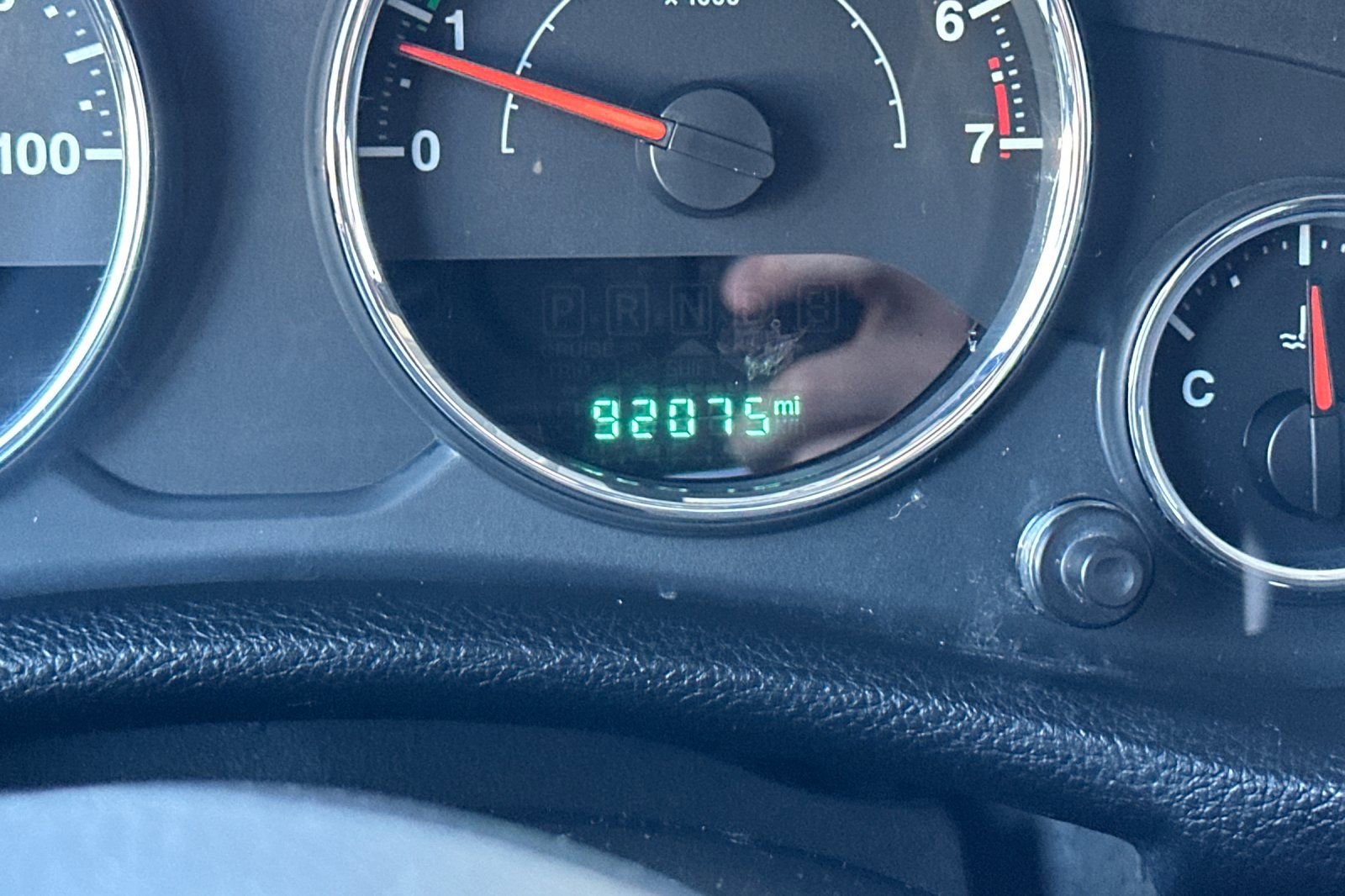 Used 2018 Jeep Wrangler Unlimited Rubicon w/ Connectivity Group image 24