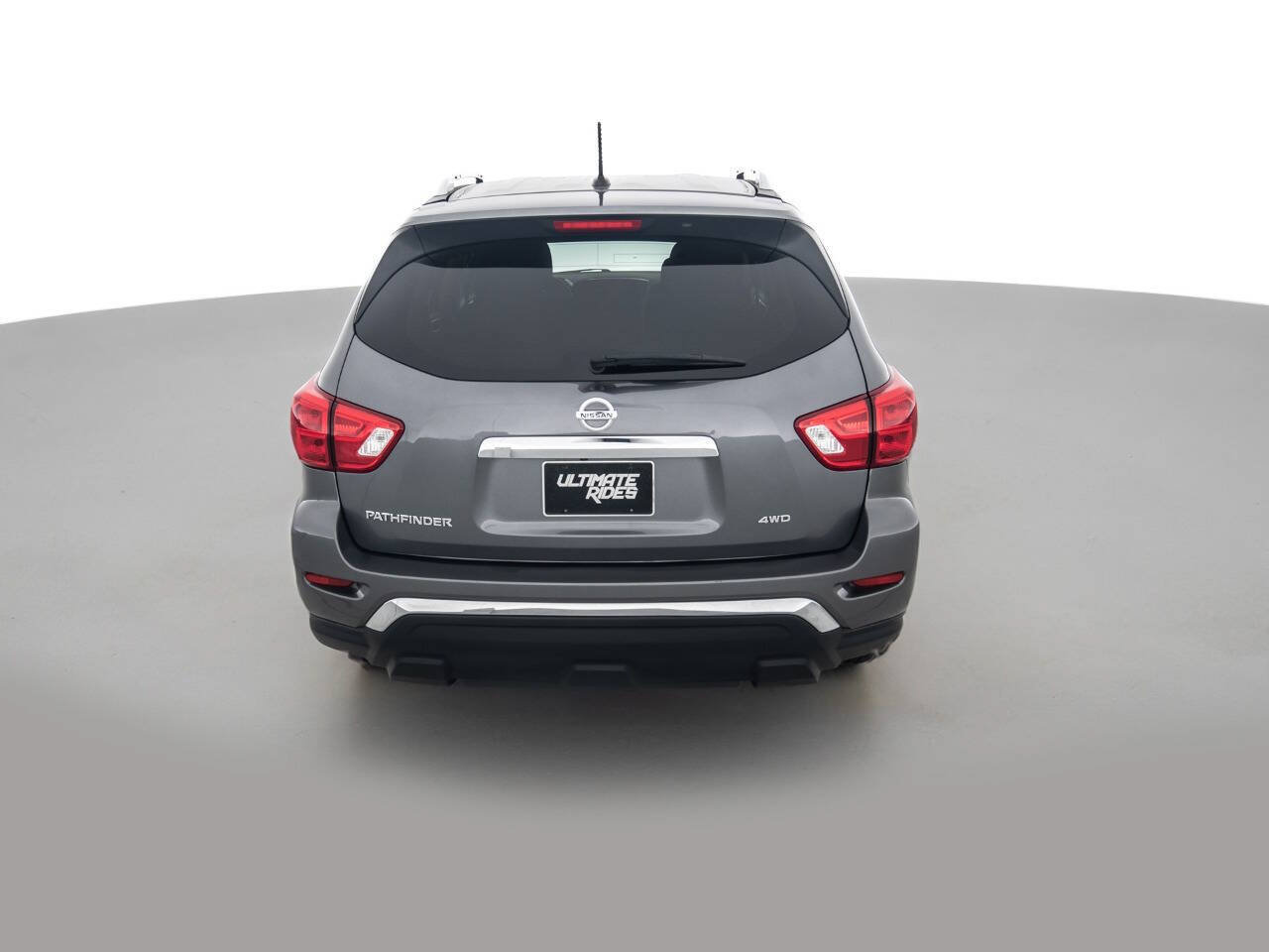 Used 2018 Nissan Pathfinder S AWD/4WD image 6