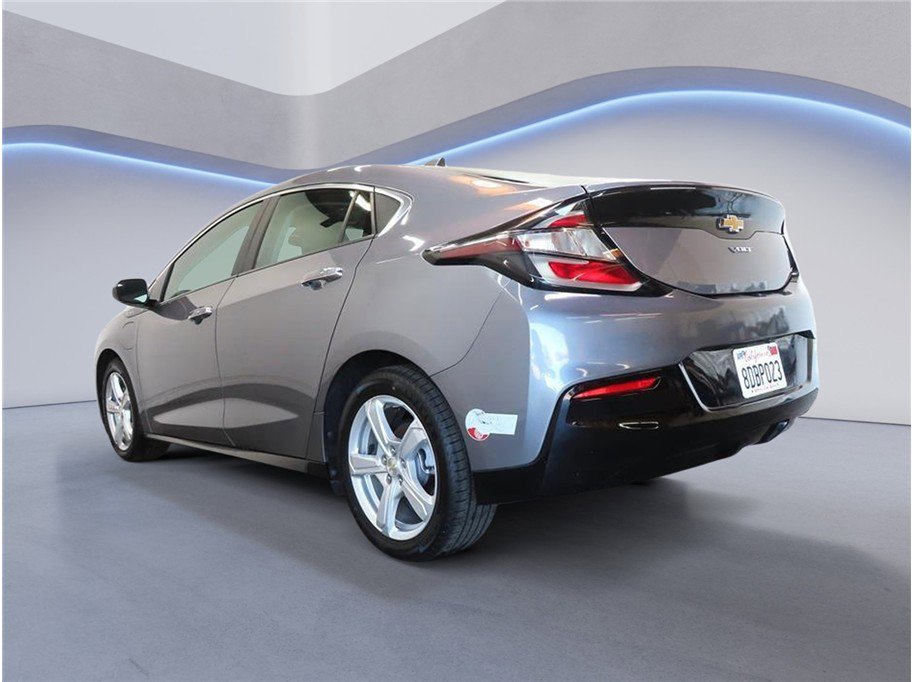 Used 2018 Chevrolet Volt LT image 4