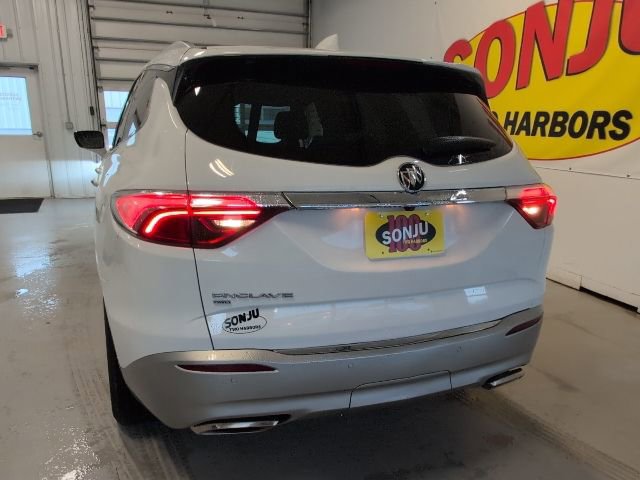 Used 2023 Buick Enclave Essence AWD/4WD image 37