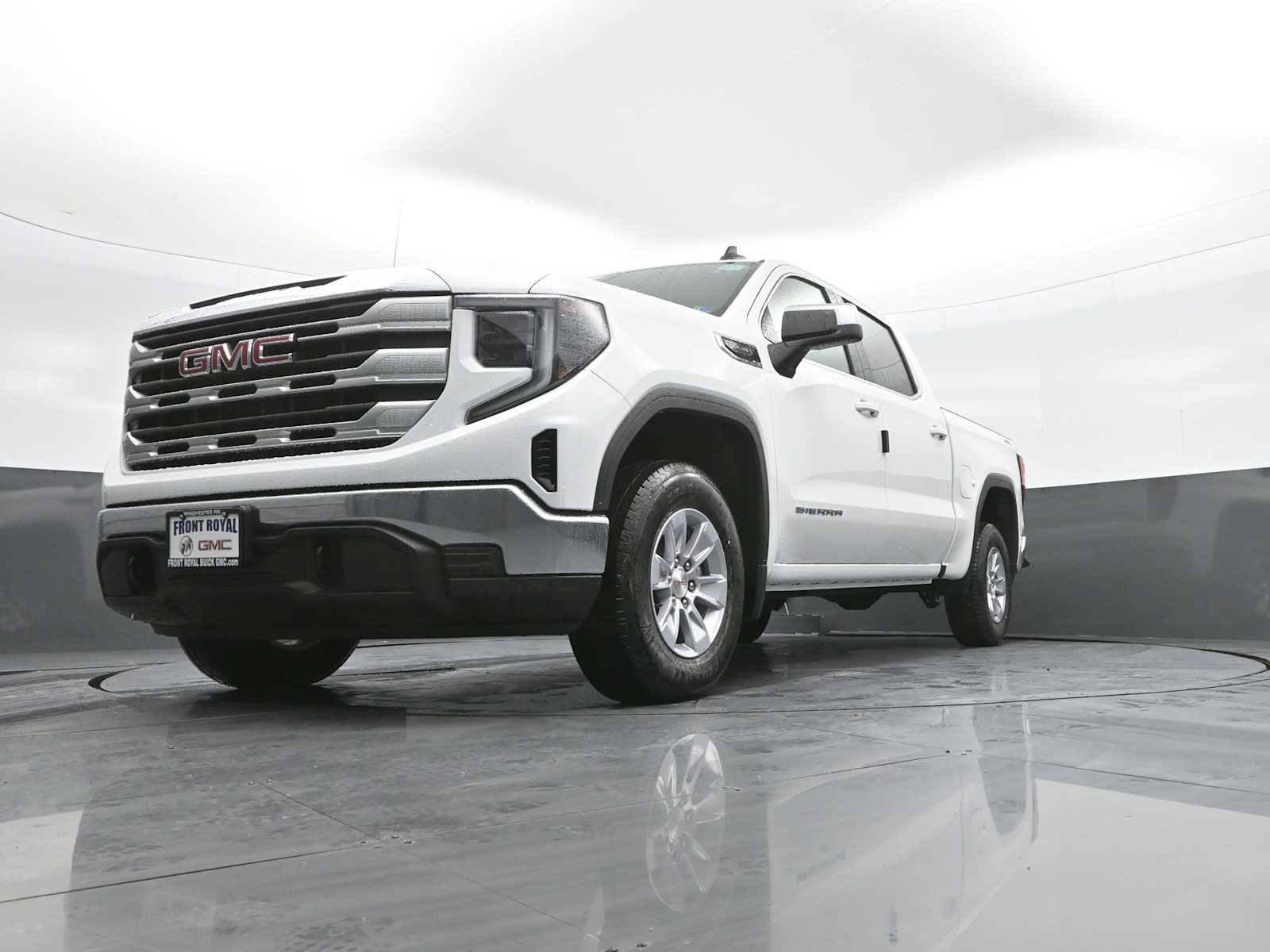 New 2026 GMC Sierra 1500 SLE w/ Preferred Package AWD/4WD image 20