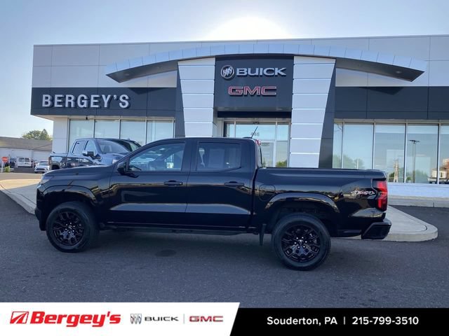 Used 2025 Chevrolet Colorado W/T w/ WT Custom Package AWD/4WD image 24