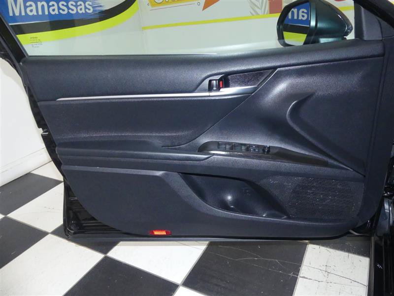Used 2021 Toyota Camry SE AWD/4WD image 20