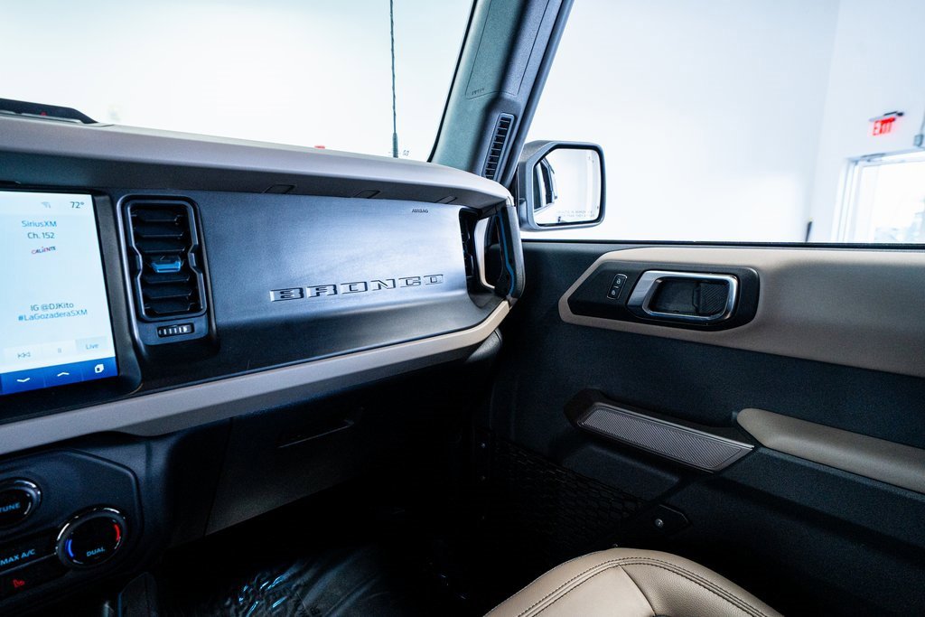 Used 2023 Ford Bronco Wildtrak image 47