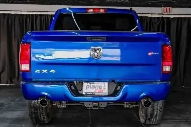 Used 2019 RAM 1500 Express w/ Express Value Package AWD/4WD image 10