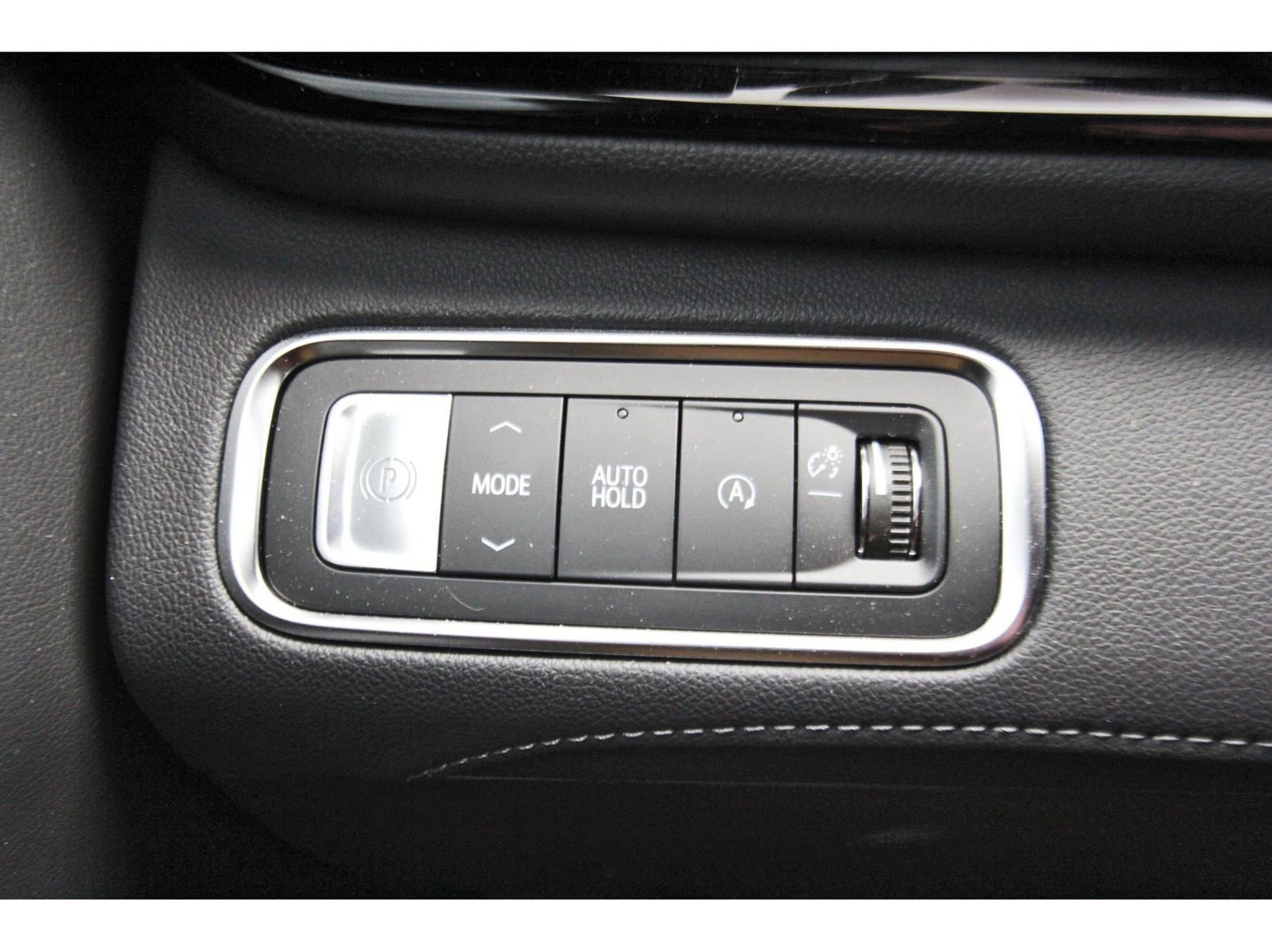 Used 2026 Buick Enclave Sport Touring w/ Power Package FWD image 19