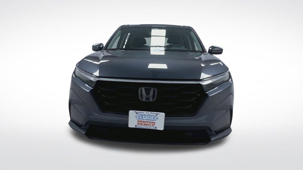 Used 2023 Honda CR-V LX image 3