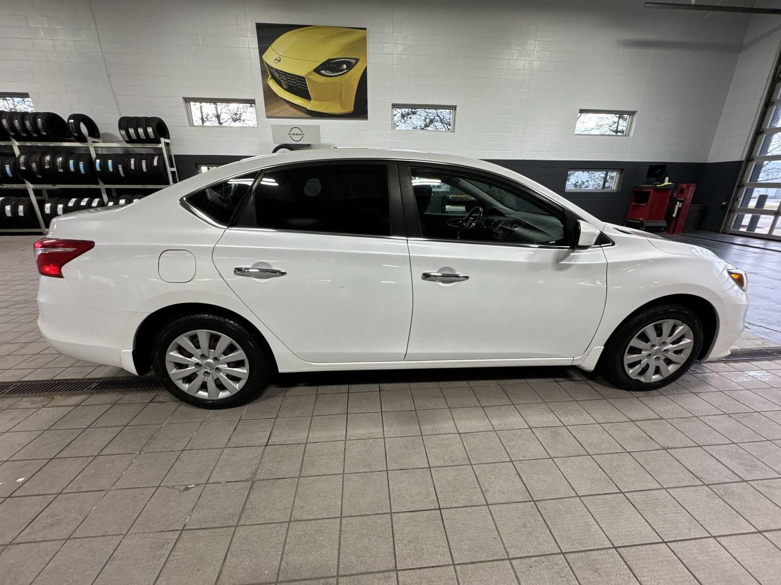 Used 2016 Nissan Sentra SV image 40