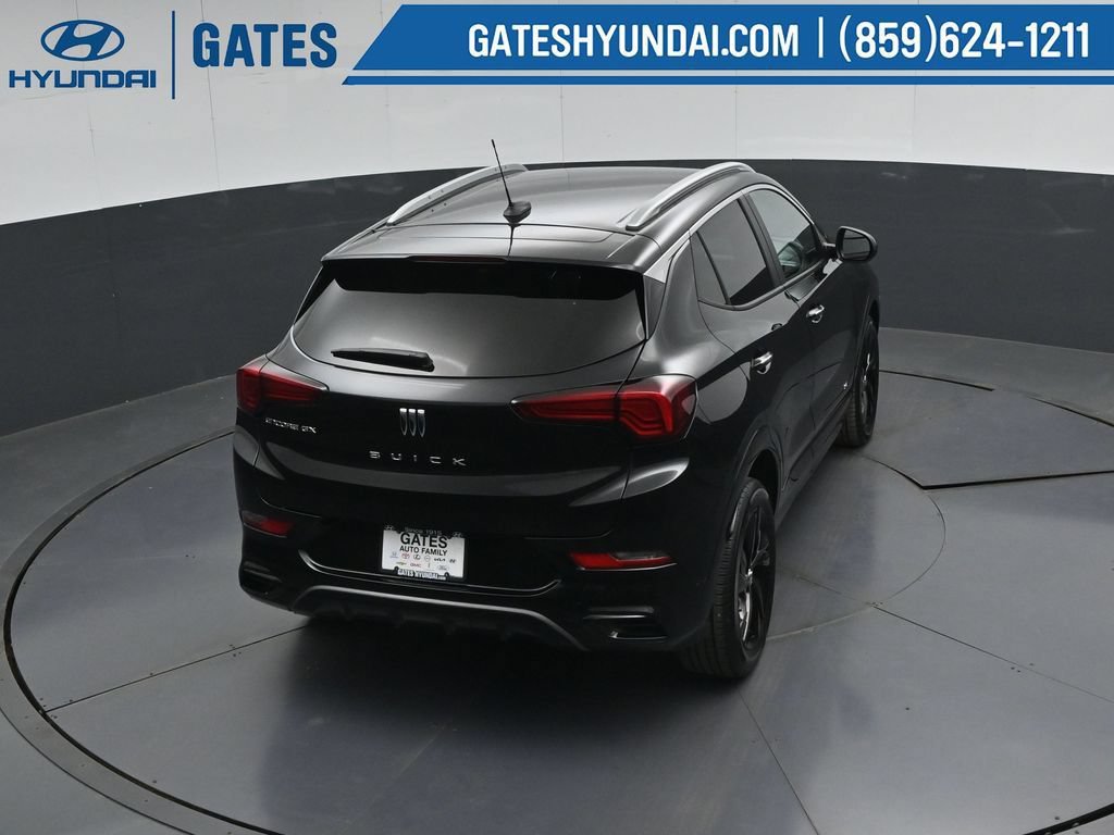 Used 2025 Buick Encore GX Sport Touring FWD image 40
