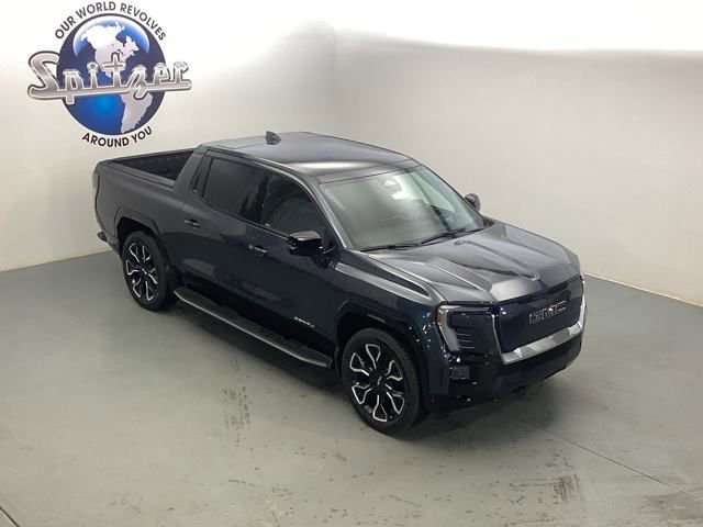 New 2025 GMC Sierra EV Denali image 8