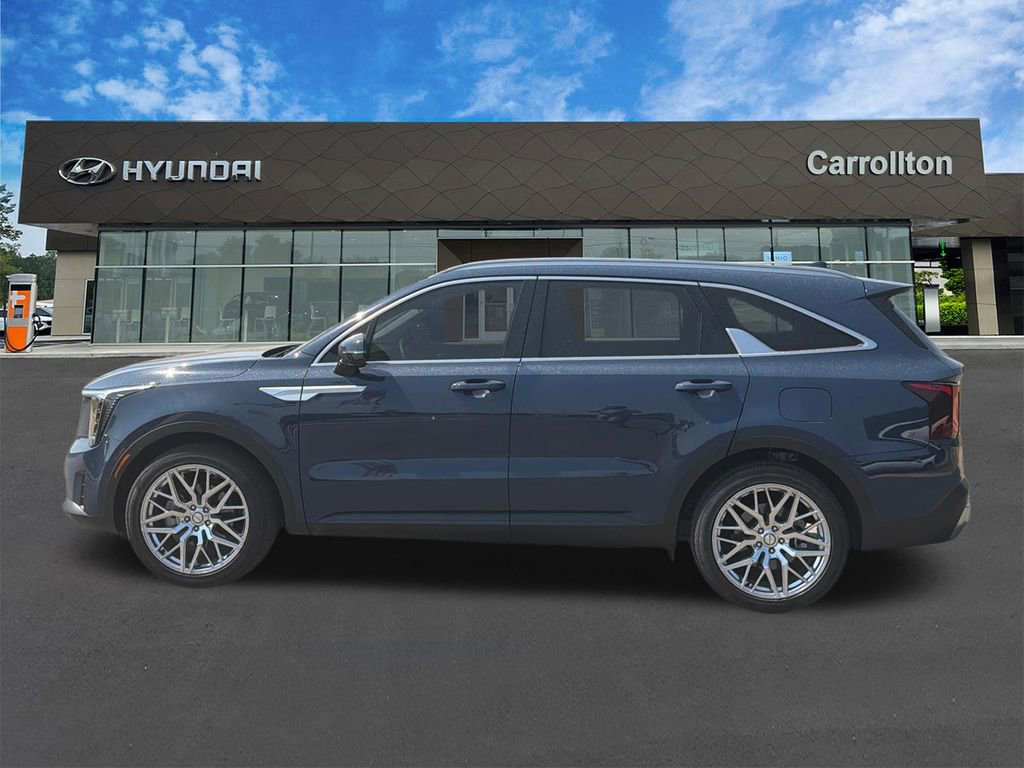 Used 2025 Kia Sorento S w/ Panoramic Sunroof Package FWD image 8