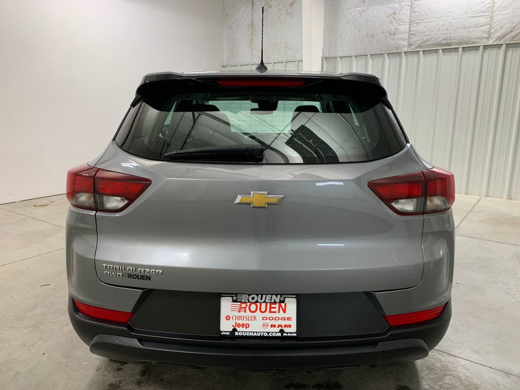 Used 2023 Chevrolet TrailBlazer LS image 22